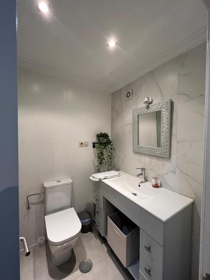 Hermoso Apartamento A Escasos Metros De La Playa Lägenhet Gijón Exteriör bild